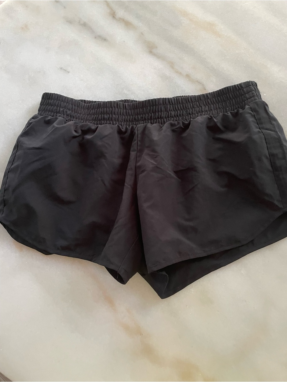 Old Navy Black Women's Athletic Shorts with Elastic Waist size L
